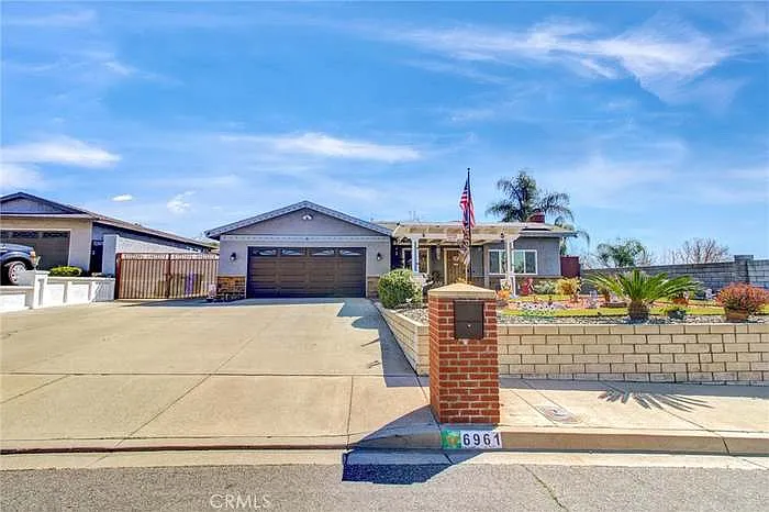 6961 Cambridge Ave — Photo 13