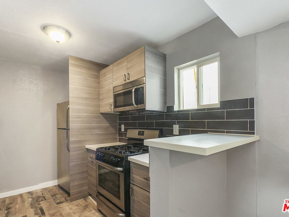 1st image of 2625 Barranca St #1/2