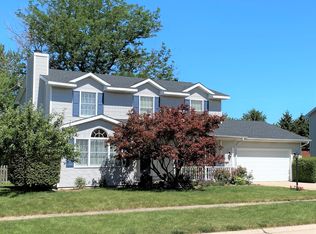 903 Meadow View Ct, Savoy, IL 61874