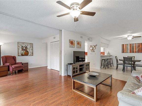 4th image of 654 Bird Bay Dr E APT 105
