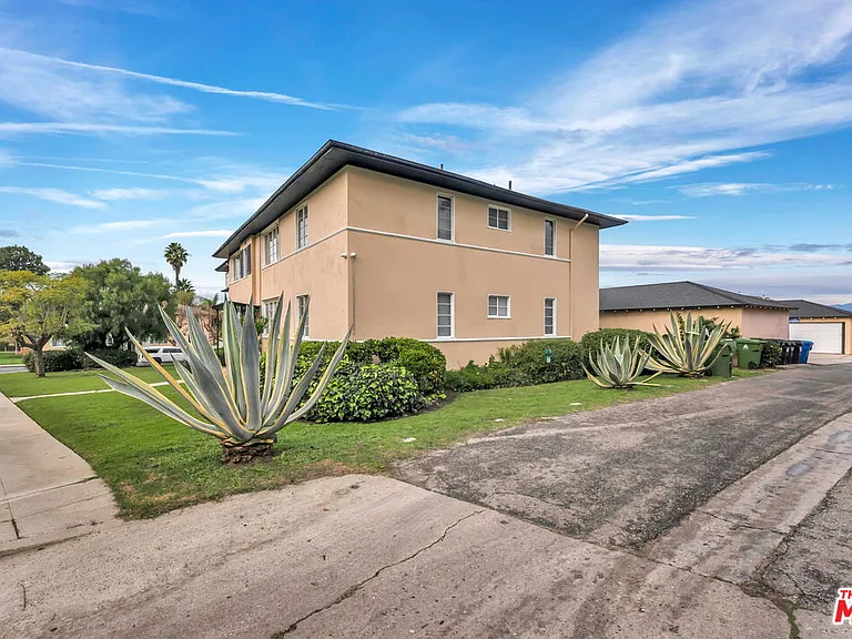 4121 Santo Tomas Dr #A — Photo 3