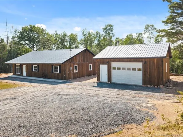 350 Sunpoke Rd, Lincoln, NB E3B 8Y7