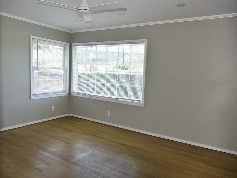16966 Los Reyes Ave — Photo 6