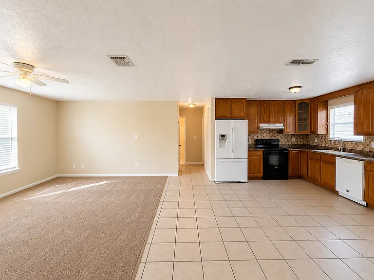 1224 Hamilton Ave — Photo 7