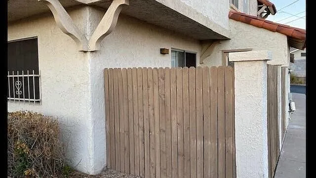 8805 N 12th Pl — Photo 28