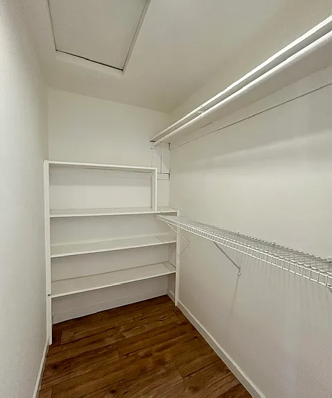 4605 Beethoven St #4605 — Photo 8