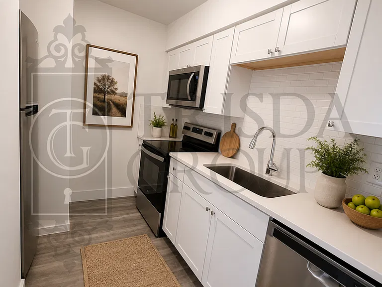 119 Rothesay Ave #6 — Photo 5