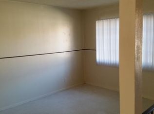 264 N Valley View Dr, Hemet, CA 92543