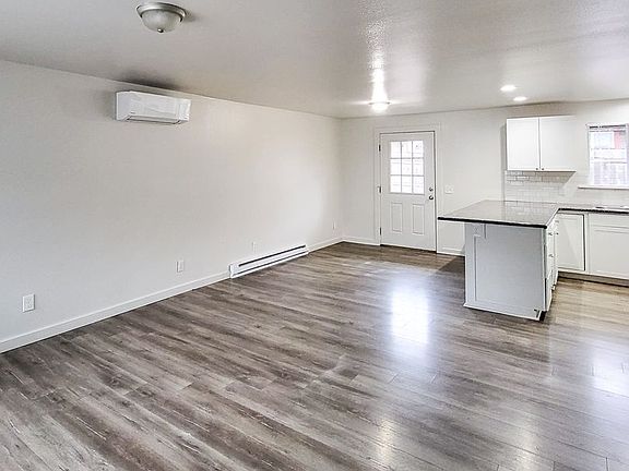 2nd image of 861 Chemawa Rd N #867