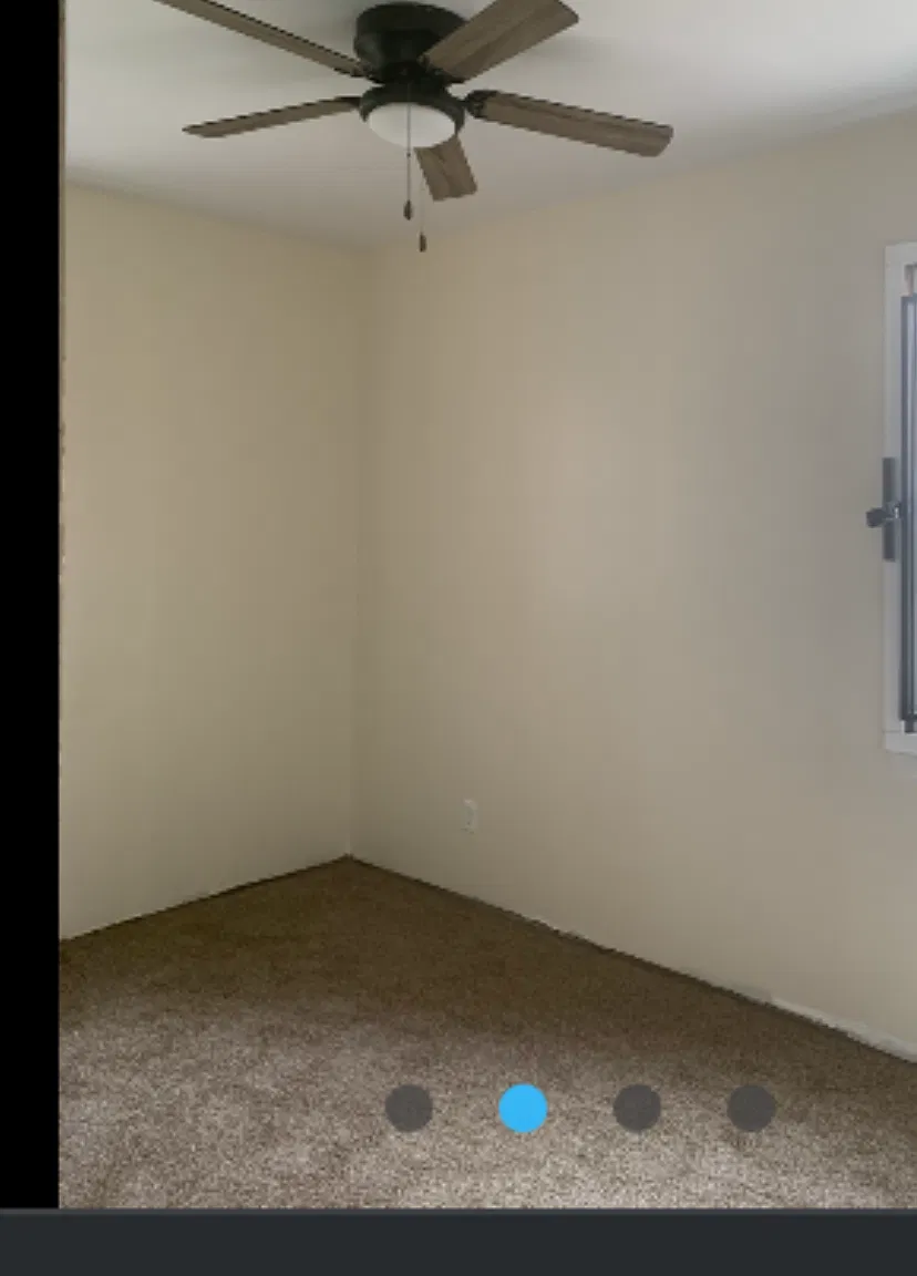2 bed, 2400 sqft, $1,300 — Photo 4