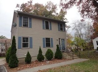 130 Commonwealth Ave, Worcester, MA 01604