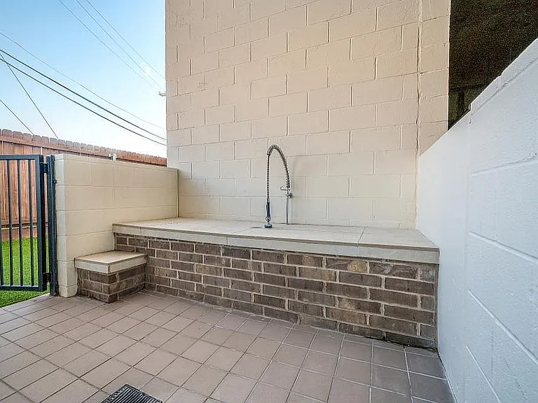 Dog Washing Station