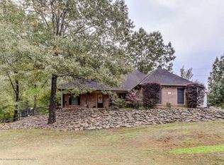 10 Minton Rd, Byhalia, MS 38611