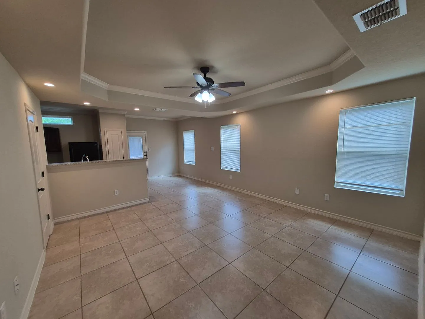 6627 Mia Way #102, San Antonio, TX. 78233 — Photo 3