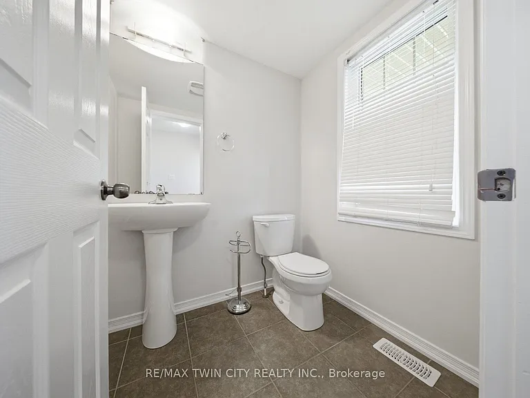 99 Warner Ln S — Photo 14