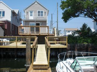 60 Gotham Ave, Brooklyn, NY 11229