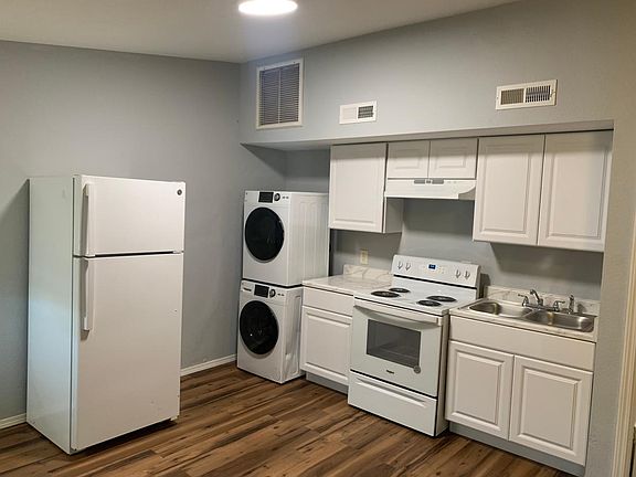 5th image of 1212 S Dunn Ave Unit 12