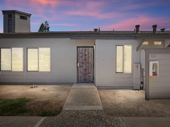 1313 Floyd Ave APT 126, Modesto, CA 95355
