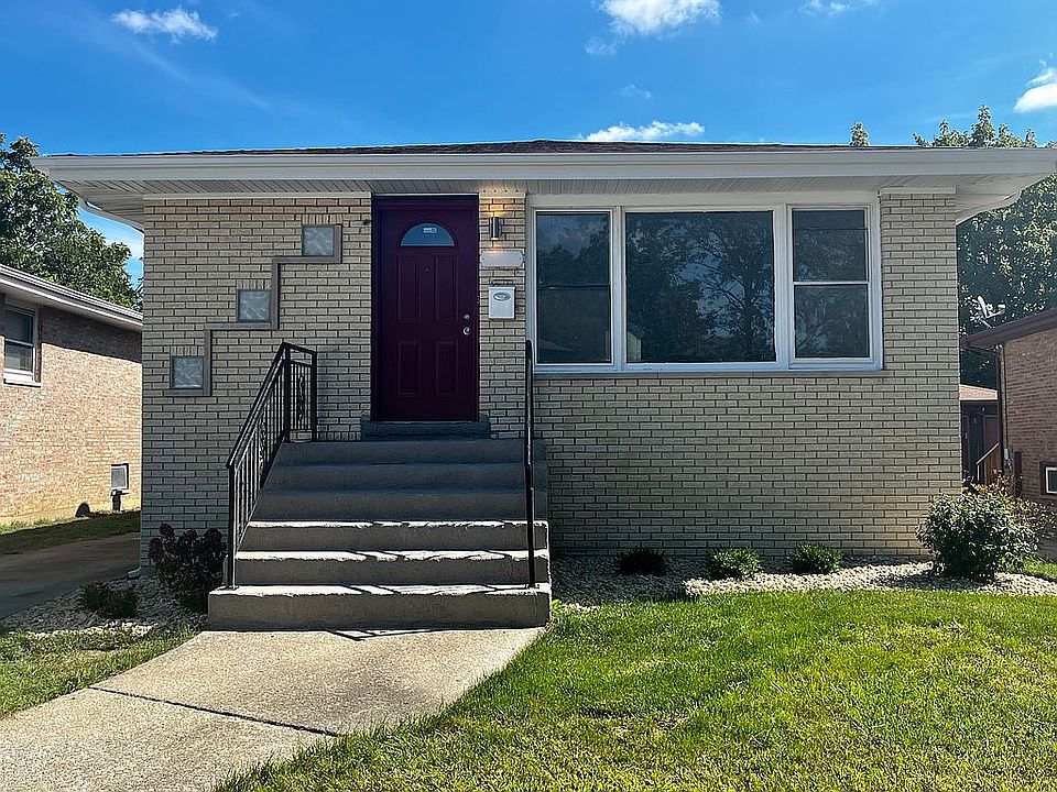 1st image of 18053 Edwards Ave