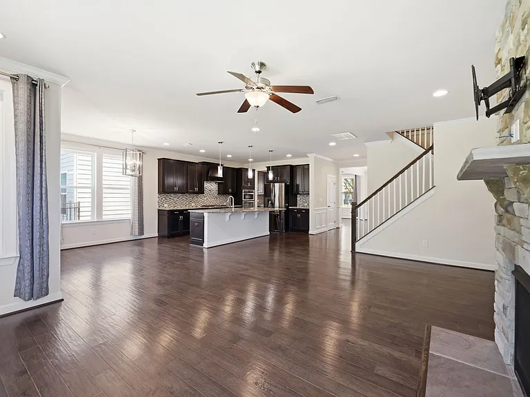 304 Atwood Dr — Photo 54