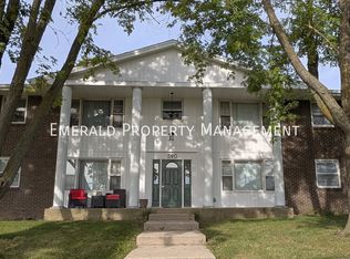 590 N Mulford Rd APT 3, Rockford, IL 61107