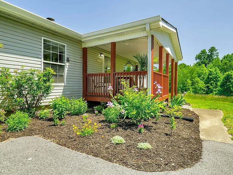 Exterior Facing the Large Deck