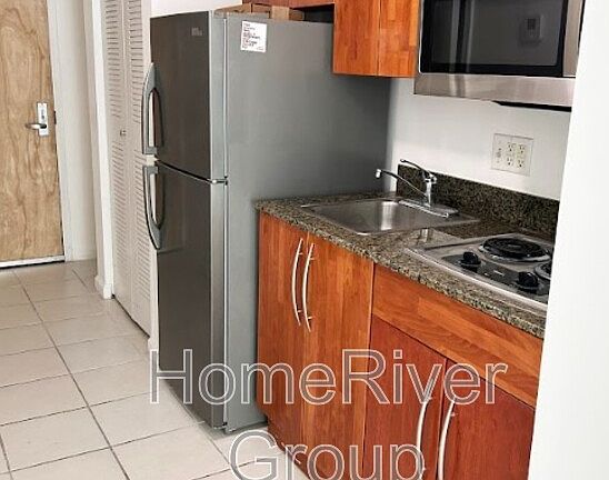 4th image of 1200 Brickell Bay Dr APT 2916