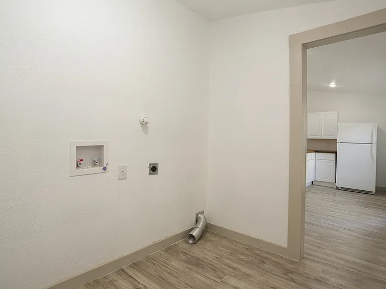 2004 Monterey St #1 — Photo 12