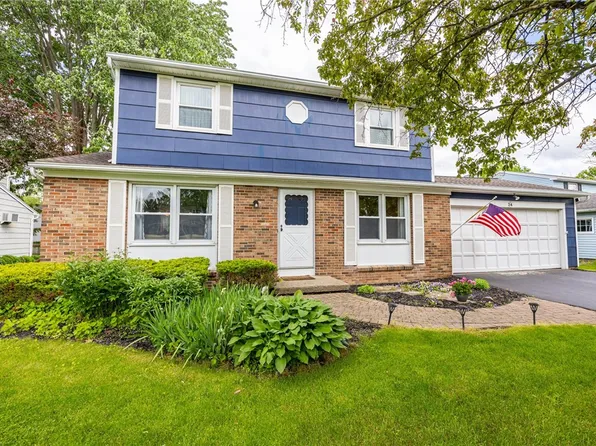 24 Otterden Ln, Fairport, NY 14450