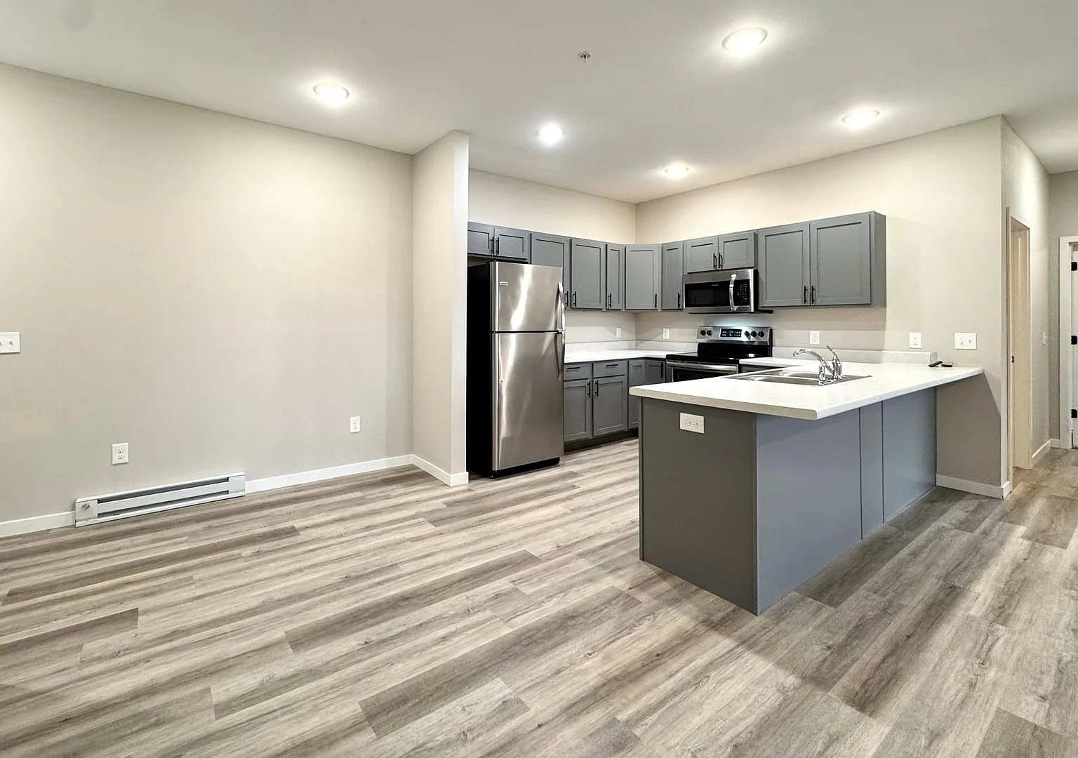 West 5th Townhomes — Photo 4