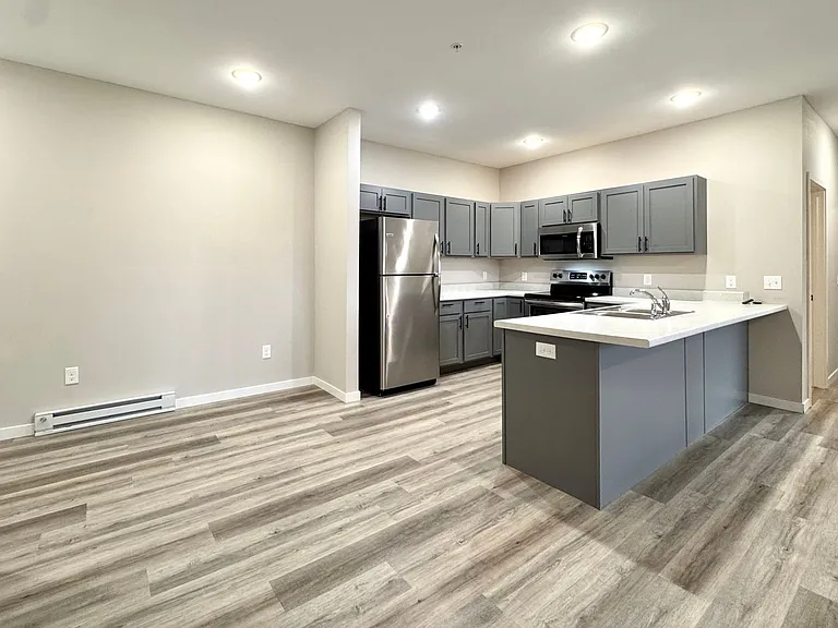 West 5th Townhomes — Photo 34