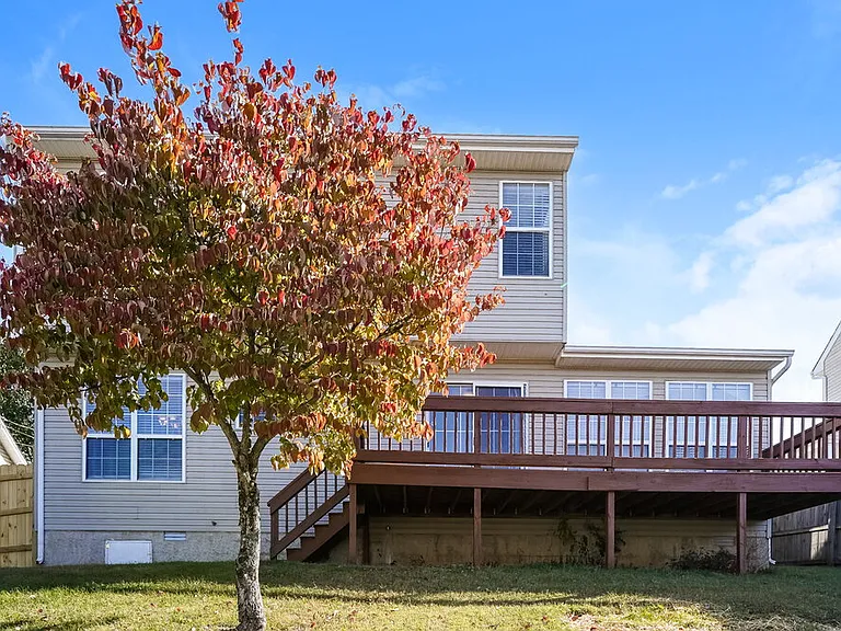 3106 Creekview Ln — Photo 17