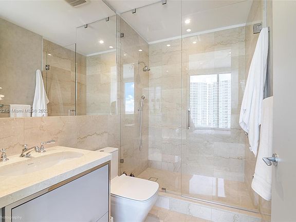 5th image of 15701 Collins Ave #705