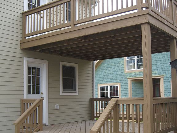 Waterviews from 2-story deck
