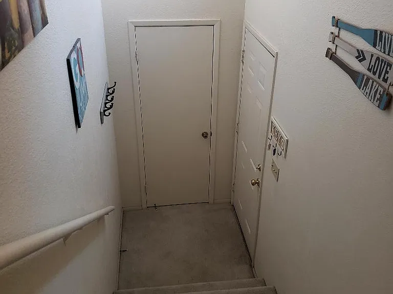 1650 Smoketree Ave S #220 — Photo 22