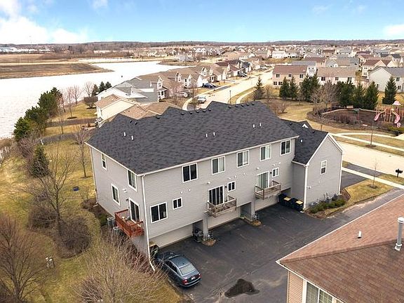4th image of 910 Richard Brown Blvd