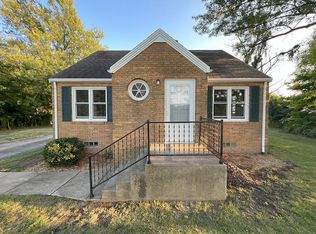 5012 W Farmington Rd, Peoria, IL