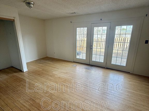 3rd image of 1227 Downey St