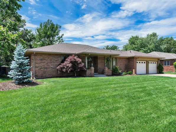 1557 N Caddy Ln, Wichita, KS 67212