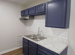 1058 Poplar Ave APT 3, Memphis, TN 38105