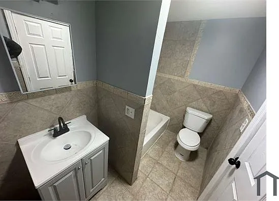 320 S Orange Ave #4W — Photo 4