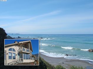 15292 Oceanview Dr, Brookings, OR 97415