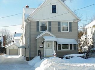 128 W Filbert St, East Rochester, NY 14445