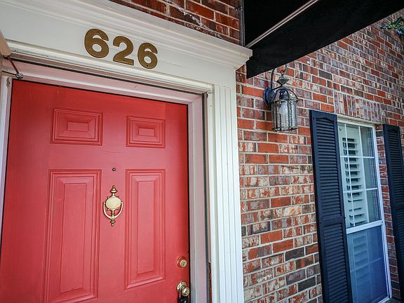 3rd image of 626 Calhoun St