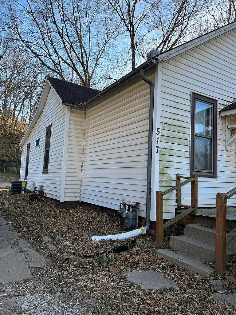 517 W Graham Avenue, Council Bluffs, IA 51503 - 1 — Photo 4