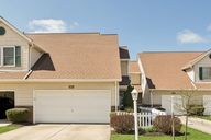 Hawthorn Ln-02042025-001.jpg