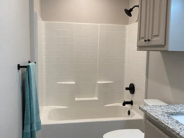 901 Broadway Blvd #103 — Photo 16