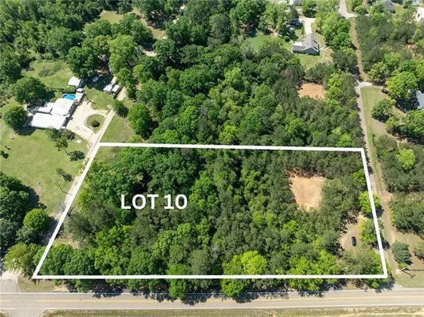 Lost Hills Dr, Bush, LA 70431