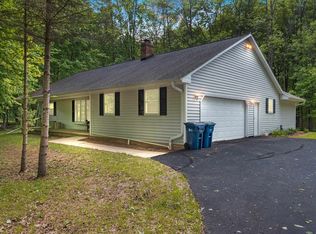 4363 Sandy Ln, Suamico, WI 54173