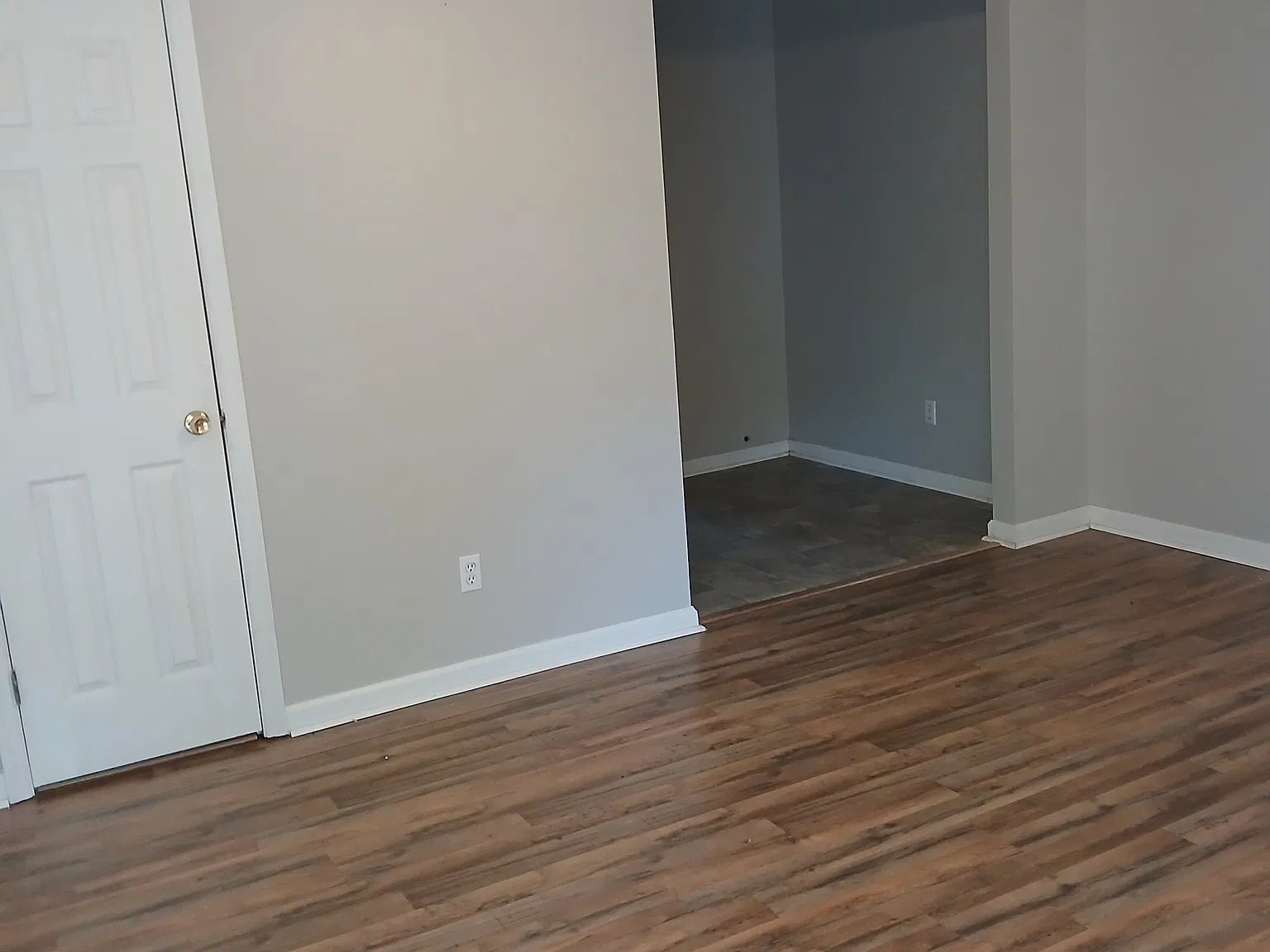 1 bed, 900 sqft, $800 — Photo 4